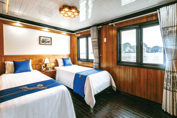 Twin Superior Seaview